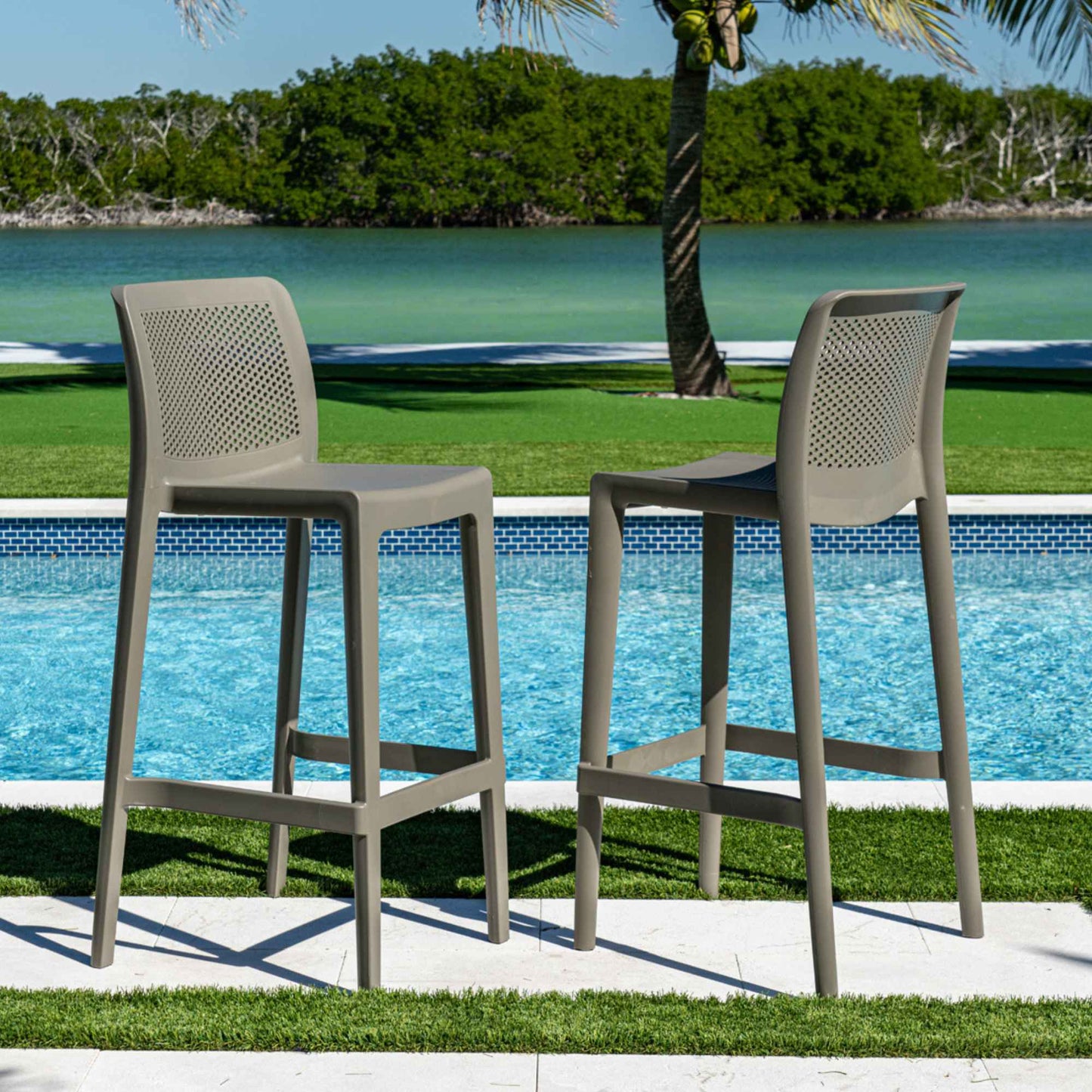 Lisa Set of 2 Barstools - Cappucino