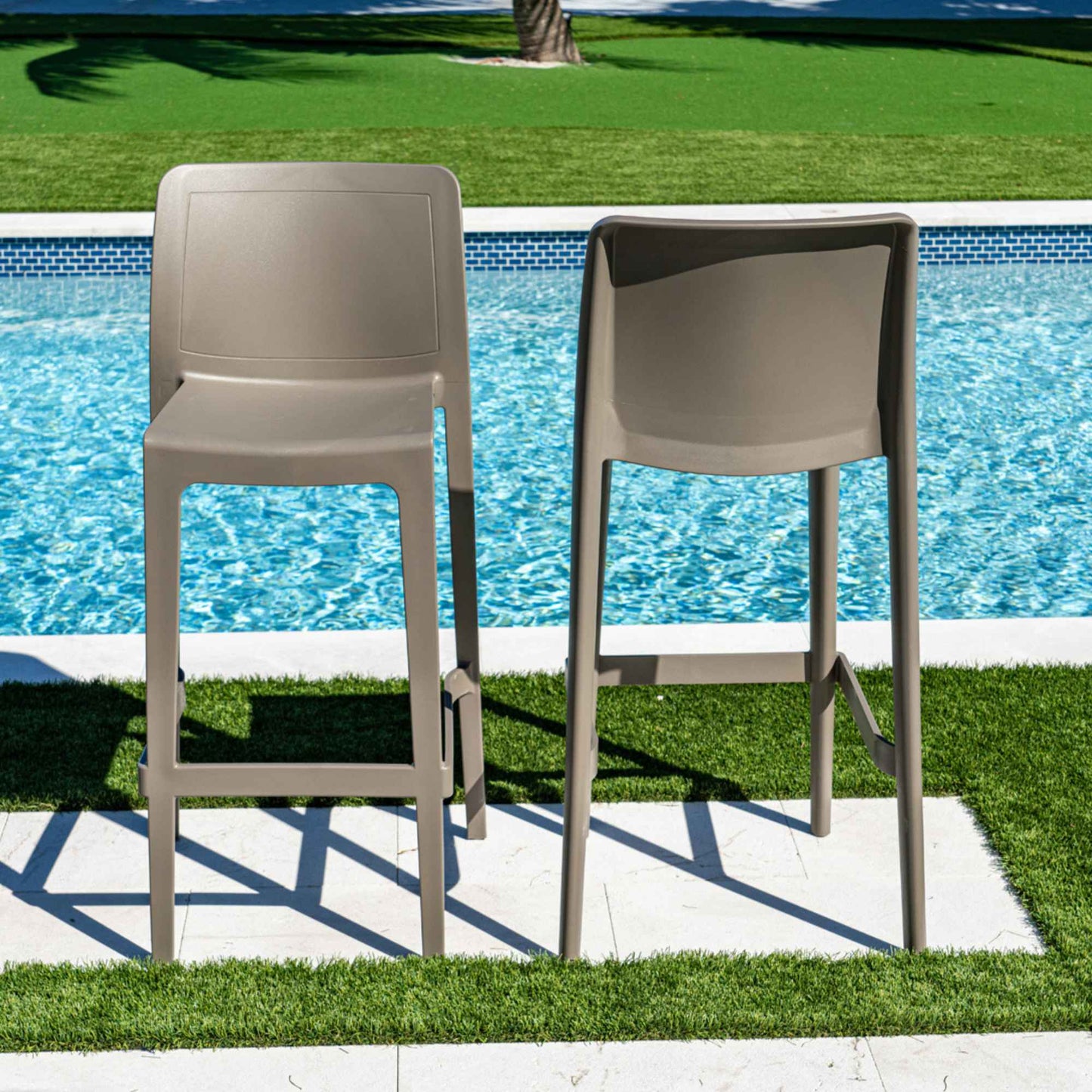Luna Set of 2 Barstools - Cappuccino